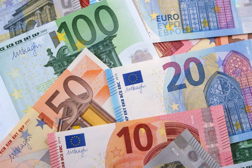 Subs&iacute;dio de refei&ccedil;&atilde;o da Fun&ccedil;&atilde;o P&uacute;blica aumenta para 6,15&euro;